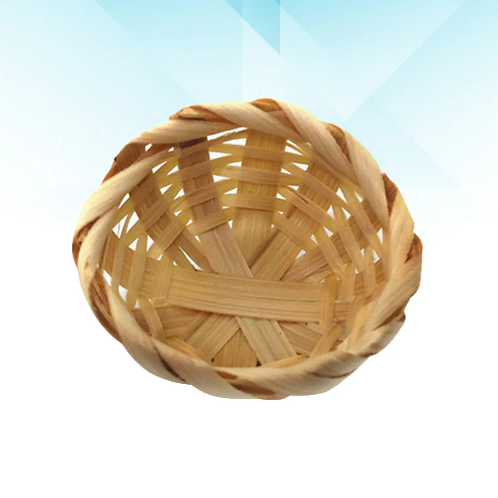 Handcrafted Mini Round Bamboo Basket Eco Friendly Dollhouse Decor Woven Fiber Ornament for Mini House Interior Design
Handcrafted Mini Round Bamboo Basket Eco Friendly Dollhouse Decor Woven Fiber Ornament for Mini House Interior Design