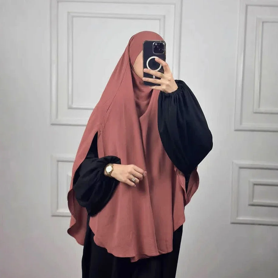 2025 Muslim Women Prayer Hijab Long Scarf Abaya Large Overhead Robe Islamic Clothing Plain Long Khimar Eid Ramadan Headdress
2025 Muslim Women Prayer Hijab Long Scarf Abaya Large Overhead Robe Islamic Clothing Plain Long Khimar Eid Ramadan Headdress