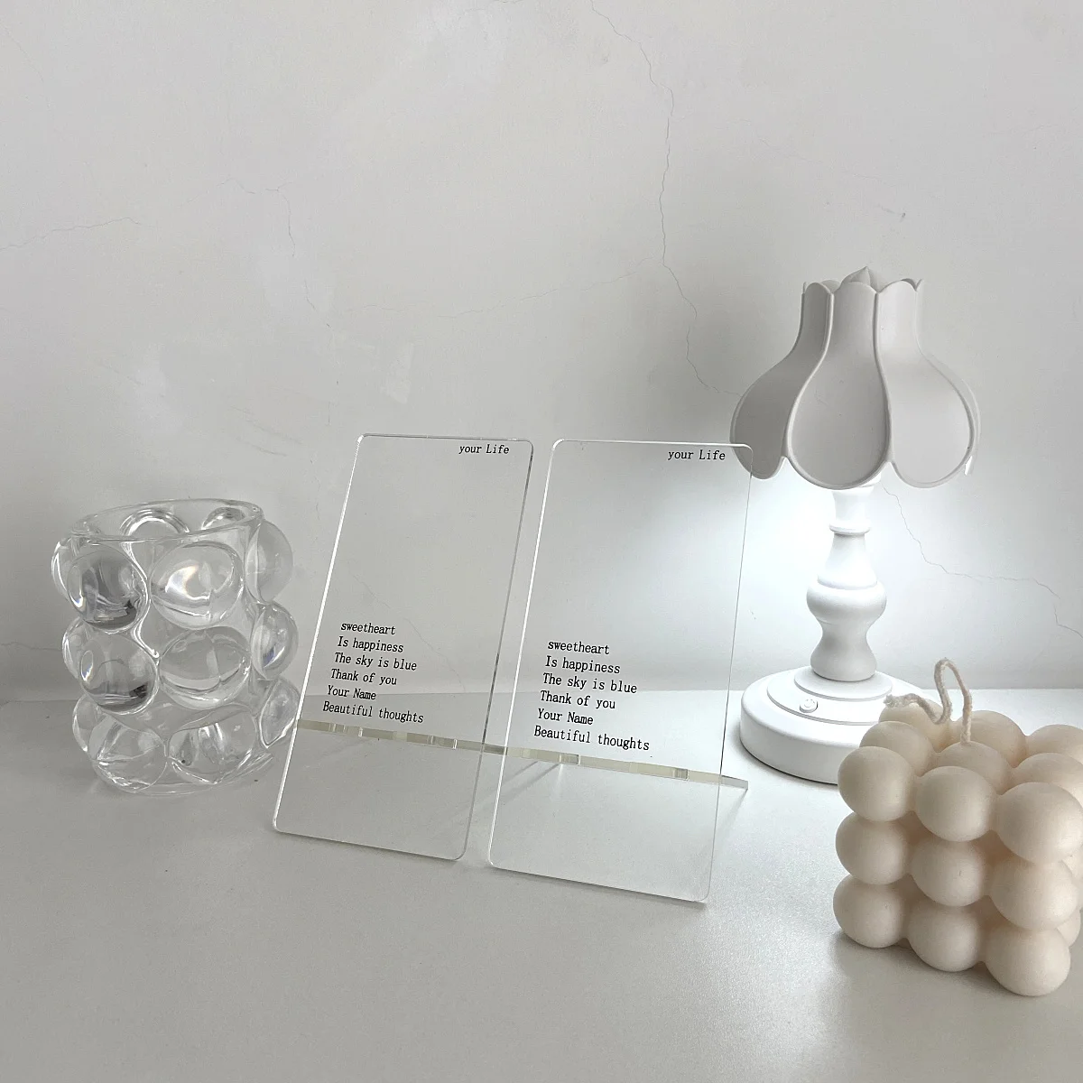 Transparent Acrylic Mobile Phone Bracket Portable Simple Dormitory Desktop Decoration Rechargeable Simple Mobile Phone Rack
Transparent Acrylic Mobile Phone Bracket Portable Simple Dormitory Desktop Decoration Rechargeable Simple Mobile Phone Rack