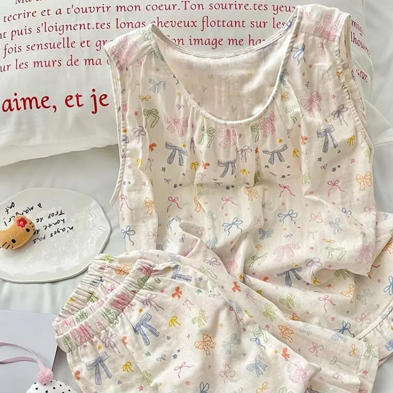 New Women's Summer Pajamas with Bow Print, Sleeveless Tank Top and Shorts, Teen and Plus-Size Set, Comfortable Home Wear
New Women's Summer Pajamas with Bow Print, Sleeveless Tank Top and Shorts, Teen and Plus-Size Set, Comfortable Home Wear