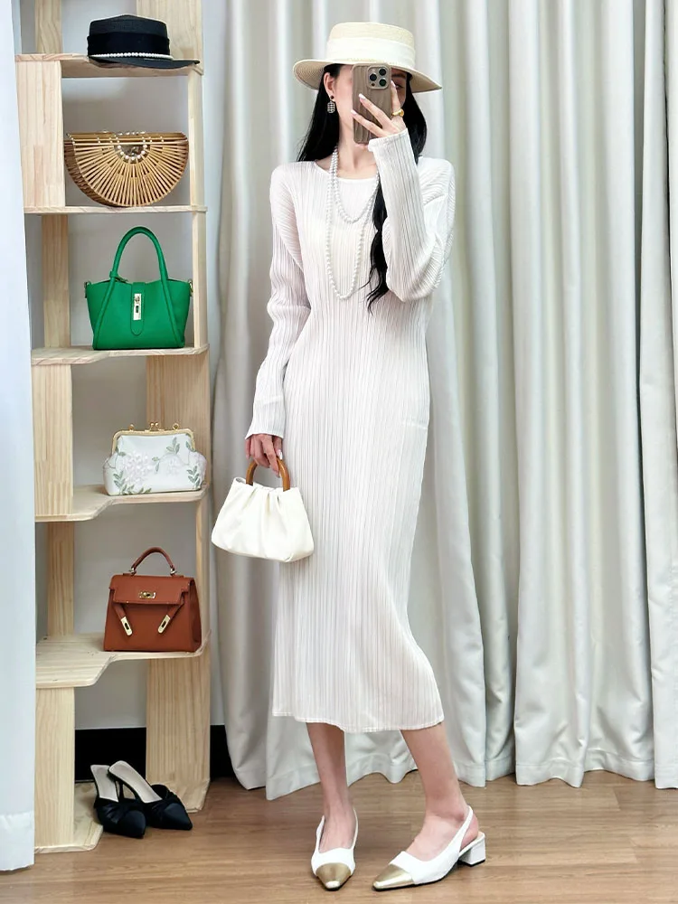 Simple Elegant Color Zipper Side Slit Skirt Trendy Design Summer Apricot Folded Hem Top High Waist Polyester Fiber
Simple Elegant Color Zipper Side Slit Skirt Trendy Design Summer Apricot Folded Hem Top High Waist Polyester Fiber