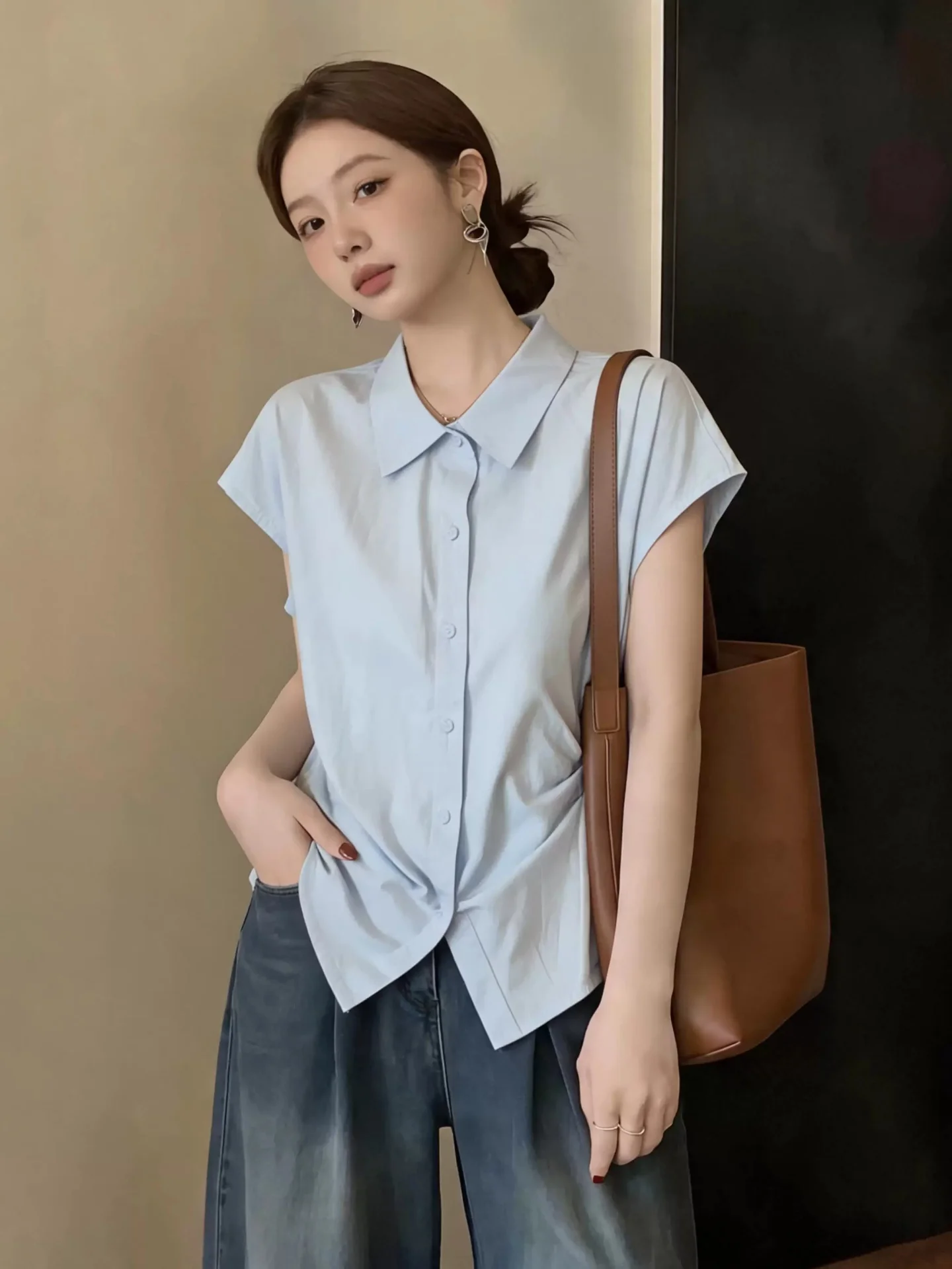 Blue Collar Short Sleeve Women's Base Shirt Slimming Design Folded Waist Upper Body Summer 2026 plus Size Fashionable
Blue Collar Short Sleeve Women's Base Shirt Slimming Design Folded Waist Upper Body Summer 2026 plus Size Fashionable