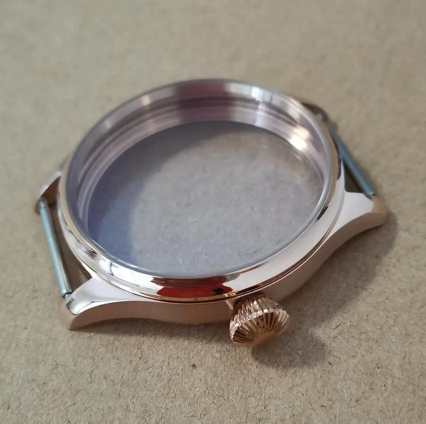 41mm 316L Stainless steel Rose gold watch case diamond shape crown Blue coated mineral glass Suitable for ETA6497 6498
41mm 316L Stainless steel Rose gold watch case diamond shape crown Blue coated mineral glass Suitable for ETA6497 6498