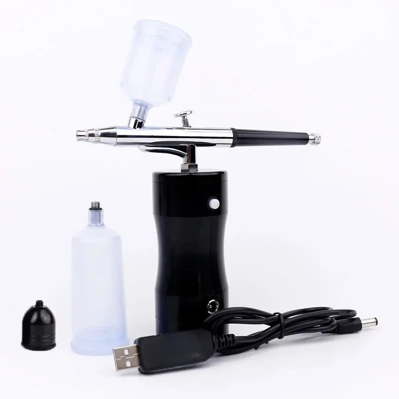 Double-acting spray pen color painting air pump set artist mini spray gun paint up to the model.
Double-acting spray pen color painting air pump set artist mini spray gun paint up to the model.