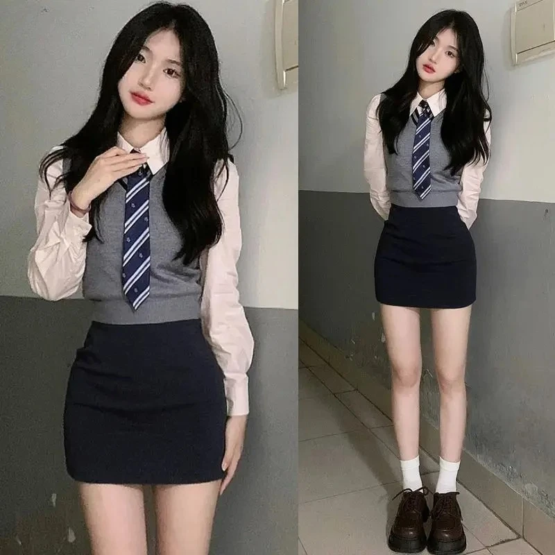 Skirts Womens Faux Leather Zippered Mini Skirt Hip Hop Cyberpunk Club DJ Night Party Gothic Punk Alternative Girls Wear Trendy
Skirts Womens Faux Leather Zippered Mini Skirt Hip Hop Cyberpunk Club DJ Night Party Gothic Punk Alternative Girls Wear Trendy