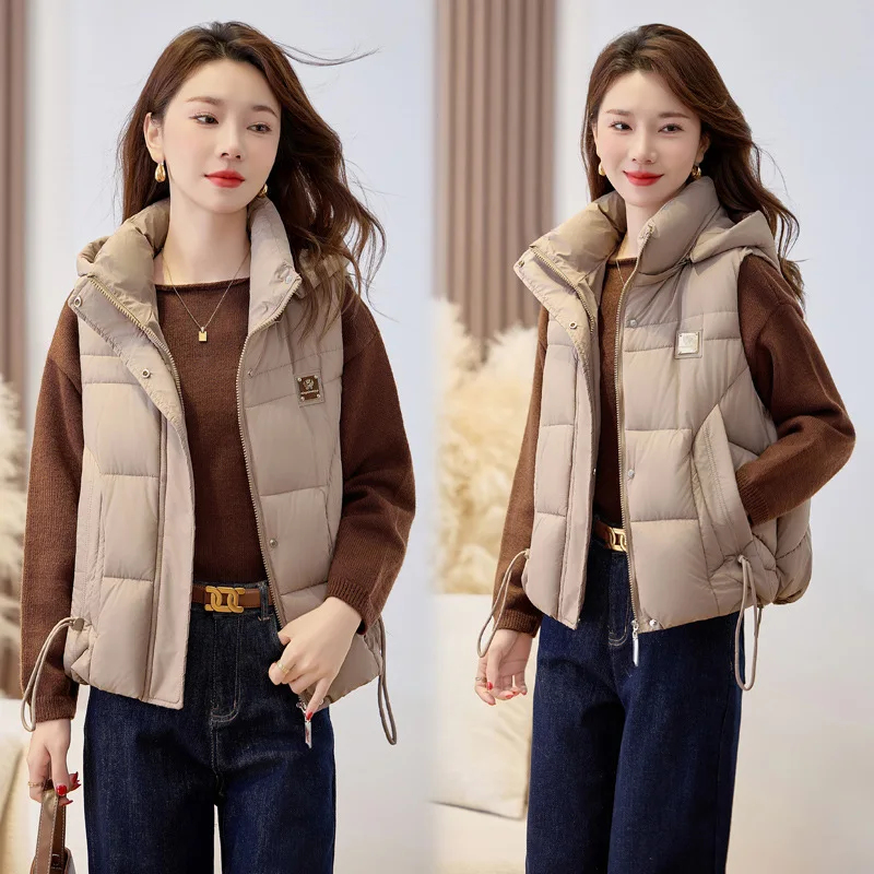 Minsu Съемная шапка, хлопковый жилет для женщин, короткий стиль, новинка 202, осень-зима, маленький размер, куртка без рукавов, топ, жилет, женский сгусток
Minsu Съемная шапка, хлопковый жилет для женщин, короткий стиль, новинка 202, осень-зима, маленький размер, куртка без рукавов, топ, жилет, женский сгусток