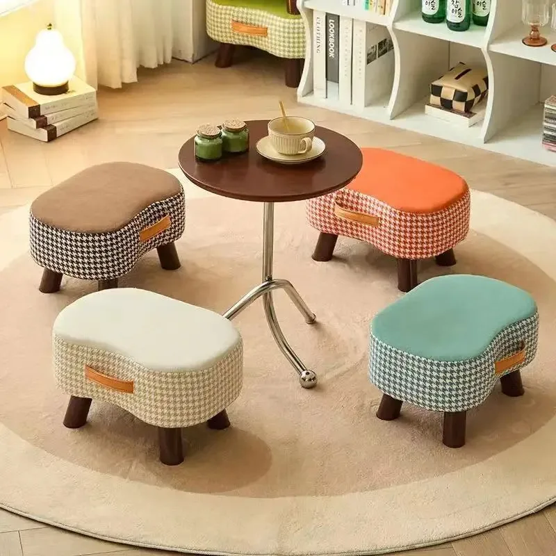 Solid Wood Stacked Small Stool for Living Room Sofa Footrest Low Household Footrest Multi-functional Compact Seating
Solid Wood Stacked Small Stool for Living Room Sofa Footrest Low Household Footrest Multi-functional Compact Seating