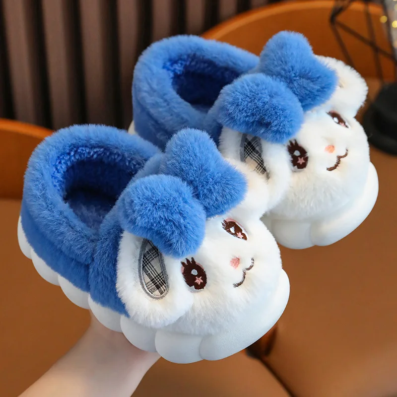 2025Children's slippers for women in winter 2024 cute rabbits for women and boys, soft soled warm home, anti slip baby fur shoes
2025Children's slippers for women in winter 2024 cute rabbits for women and boys, soft soled warm home, anti slip baby fur shoes