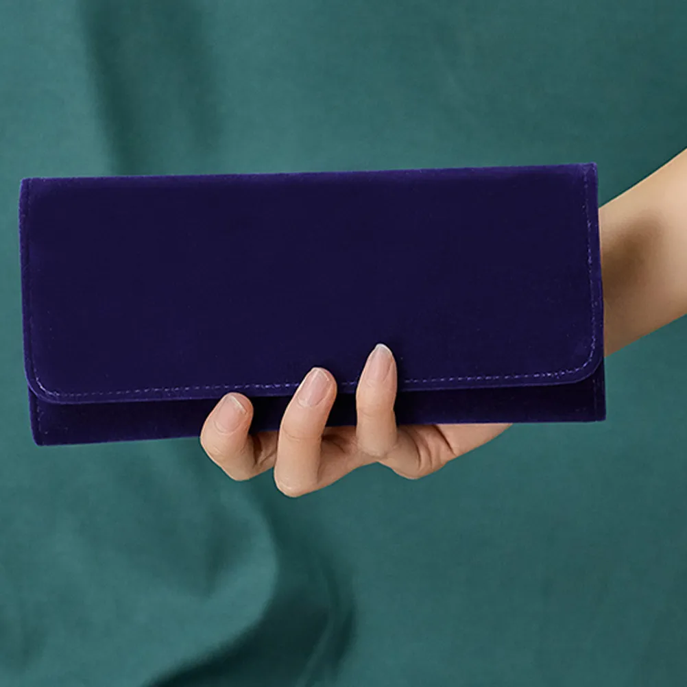 Stylish Suede Jewelry Storage Bag Practical Necklace Ring Organizer Wear Resistant Travel Roll Jewelry Box Necklace Bag
Stylish Suede Jewelry Storage Bag Practical Necklace Ring Organizer Wear Resistant Travel Roll Jewelry Box Necklace Bag