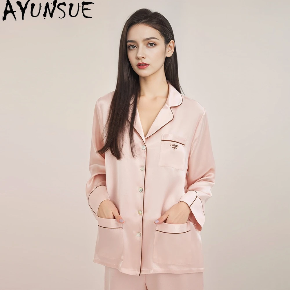AYUNSUE 19MM 100% Mulberry Silk Pajama Short-sleeved Tops Long Pants Two-piece Summer Women's Home Clothes Костюм Летний Женские
AYUNSUE 19MM 100% Mulberry Silk Pajama Short-sleeved Tops Long Pants Two-piece Summer Women's Home Clothes Костюм Летний Женские