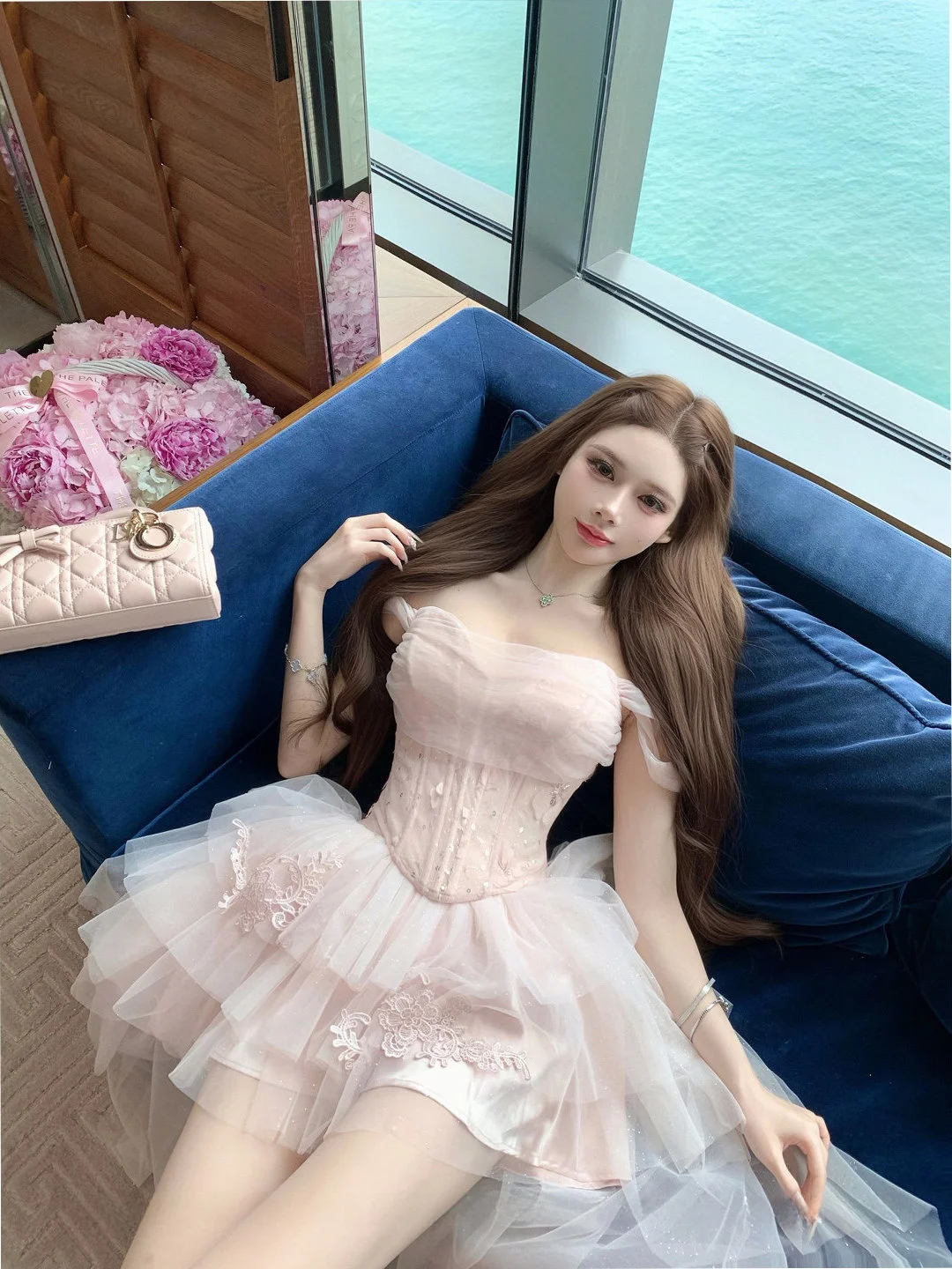 Burjuman Popular Heavy Work Lace 3D Fishbone Strap Top And Half Skirt Set Princess Style Summer Casual Women's Dress
Burjuman Popular Heavy Work Lace 3D Fishbone Strap Top And Half Skirt Set Princess Style Summer Casual Women's Dress