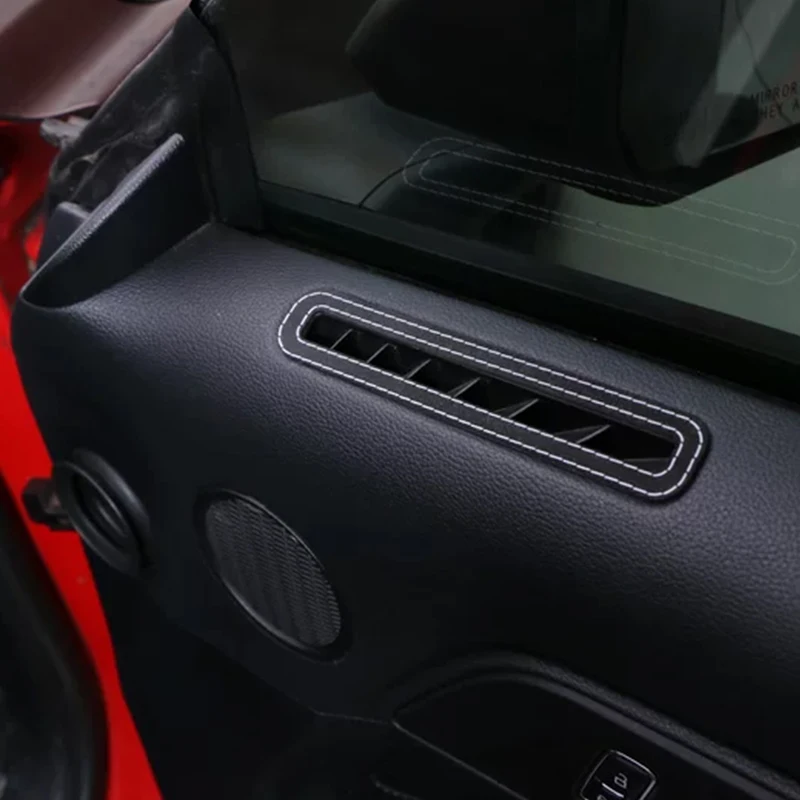 Для Ford Mustang 2023 2022 2021 2020 2019 2018 2017 2016 2015, плюшевая черная наклейка из углеродного волокна на дверь кондиционера, вентиляционное отверстие
Для Ford Mustang 2023 2022 2021 2020 2019 2018 2017 2016 2015, плюшевая черная наклейка из углеродного волокна на дверь кондиционера, вентиляционное отверстие