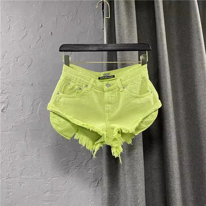 New Style Women's Korean Version Low-Waist Pink Denim Shorts With Exposed Pockets Wide-Leg Flared Pants Short Femme
New Style Women's Korean Version Low-Waist Pink Denim Shorts With Exposed Pockets Wide-Leg Flared Pants Short Femme