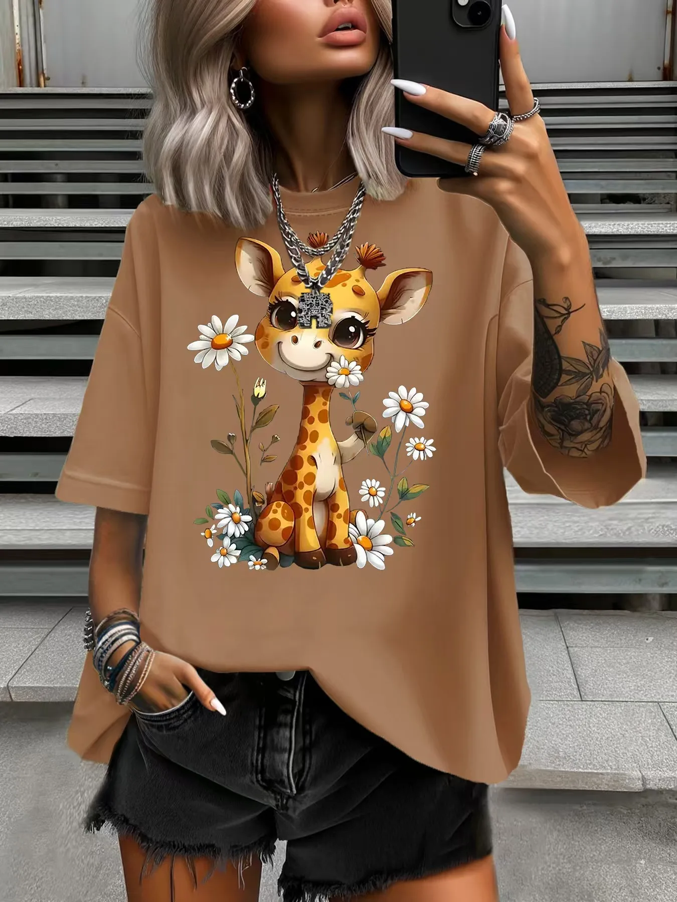 Летняя женская футболка больших размеров, оригинальный дизайн, модная женская повседневная футболка с цветочным принтом оленя и круглым вырезом, топы с короткими рукавами
Летняя женская футболка больших размеров, оригинальный дизайн, модная женская повседневная футболка с цветочным принтом оленя и круглым вырезом, топы с короткими рукавами