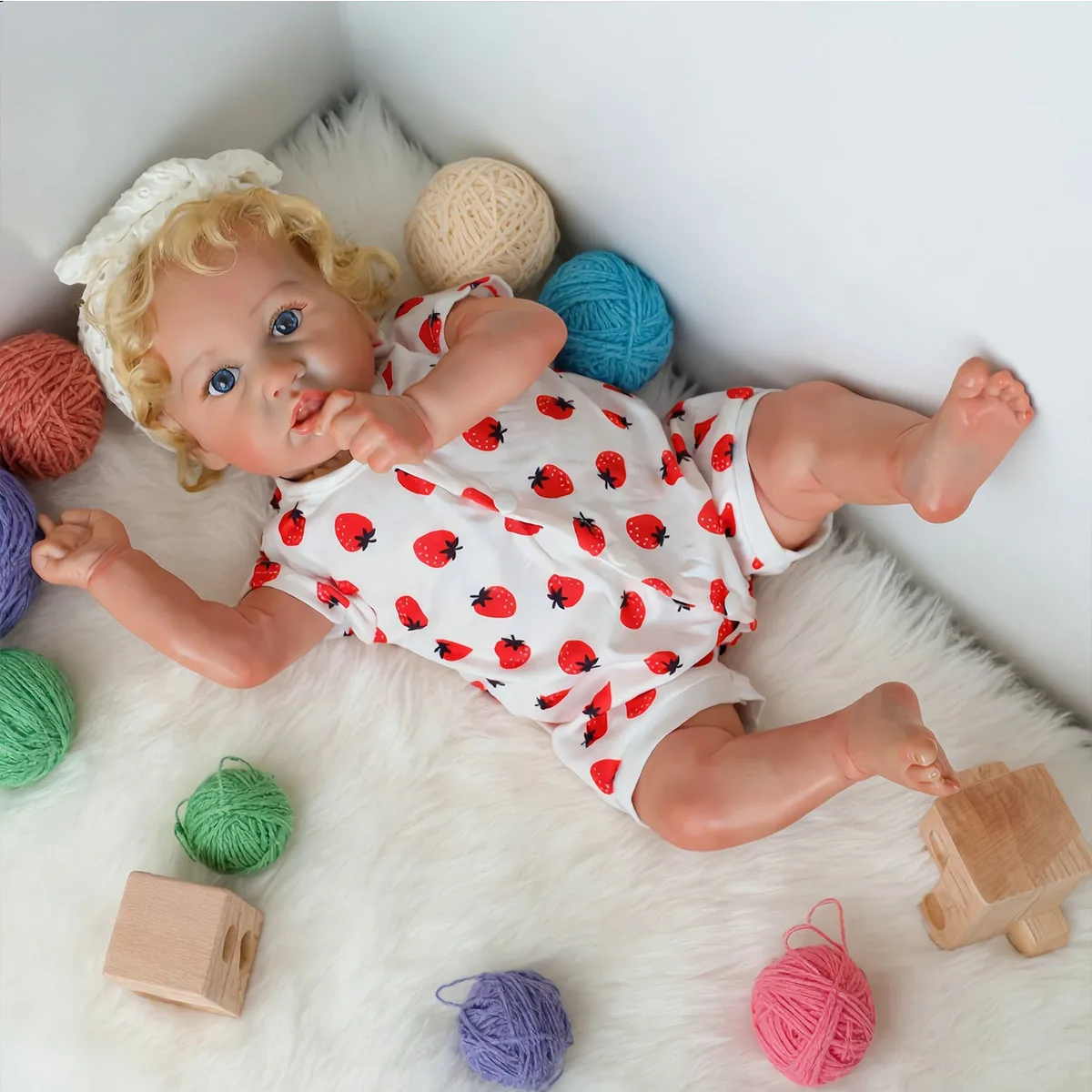 Reborn Baby Doll Girl 22 Inch - Realistic Newborn Baby Doll That Looks Real, Soft Weighted Body Reborn Doll with Strawberry Romper, Best Gift for Kids, Collectors & Mothers
Reborn Baby Doll Girl 22 Inch - Realistic Newborn Baby Doll That Looks Real, Soft Weighted Body Reborn Doll with Strawberry Romper, Best Gift for Kids, Collectors & Mothers