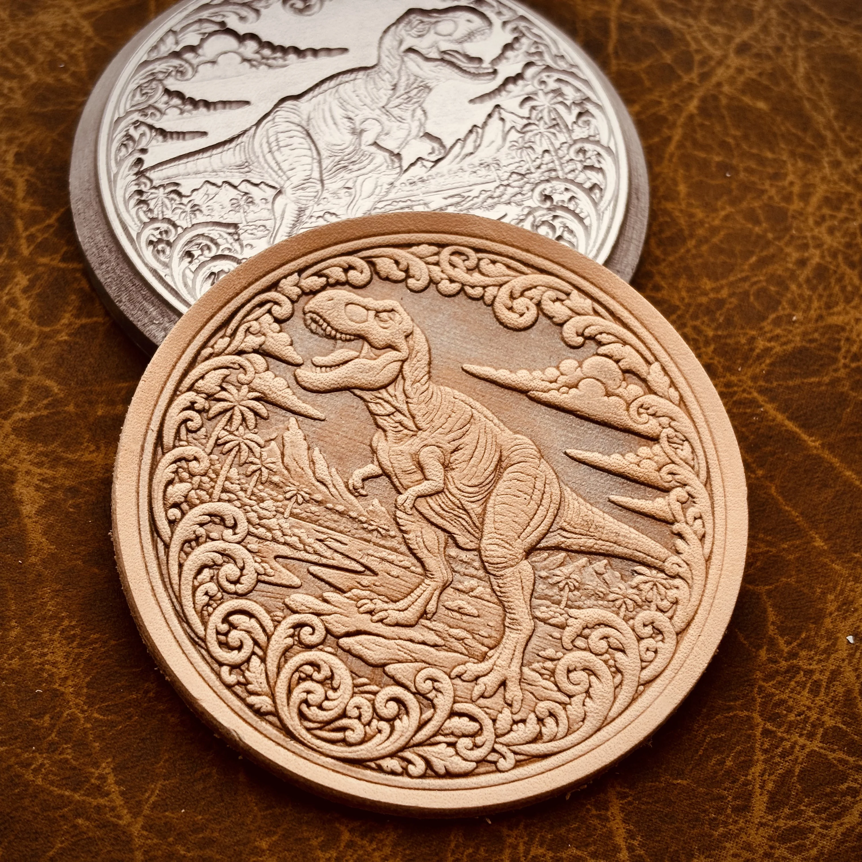 78mm Dinosaur Design 3D Leather Stamp Leathercraft Tool Embossing Stamping Molds Aluminum Alloy Metal Stamper
78mm Dinosaur Design 3D Leather Stamp Leathercraft Tool Embossing Stamping Molds Aluminum Alloy Metal Stamper
