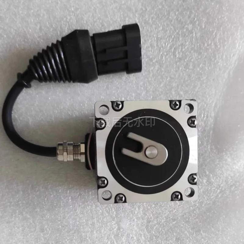 Universal Speed Controller for EV80 Series, Replacement Actuator for EV80-12700 Motor
Universal Speed Controller for EV80 Series, Replacement Actuator for EV80-12700 Motor