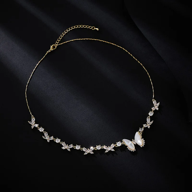 Design Sense Light Luxury Zircon Inlaid White Mother-of-Pearl Butterfly Necklace Simple Versatile High-End Clavicle Chain Neck C
Design Sense Light Luxury Zircon Inlaid White Mother-of-Pearl Butterfly Necklace Simple Versatile High-End Clavicle Chain Neck C