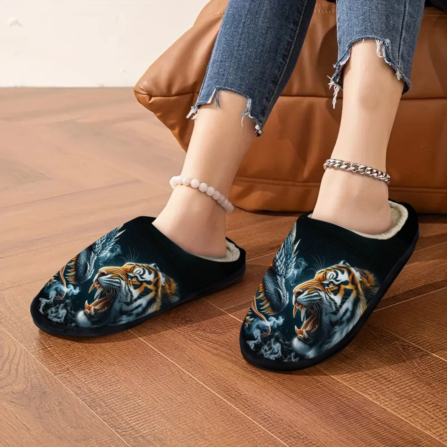 Уютные нечеткие тапочки с принтом Fierce Tiger&Dragon — мягкая домашняя обувь для дома и улицы с нескользящей резиновой подошвой
Уютные нечеткие тапочки с принтом Fierce Tiger&Dragon — мягкая домашняя обувь для дома и улицы с нескользящей резиновой подошвой