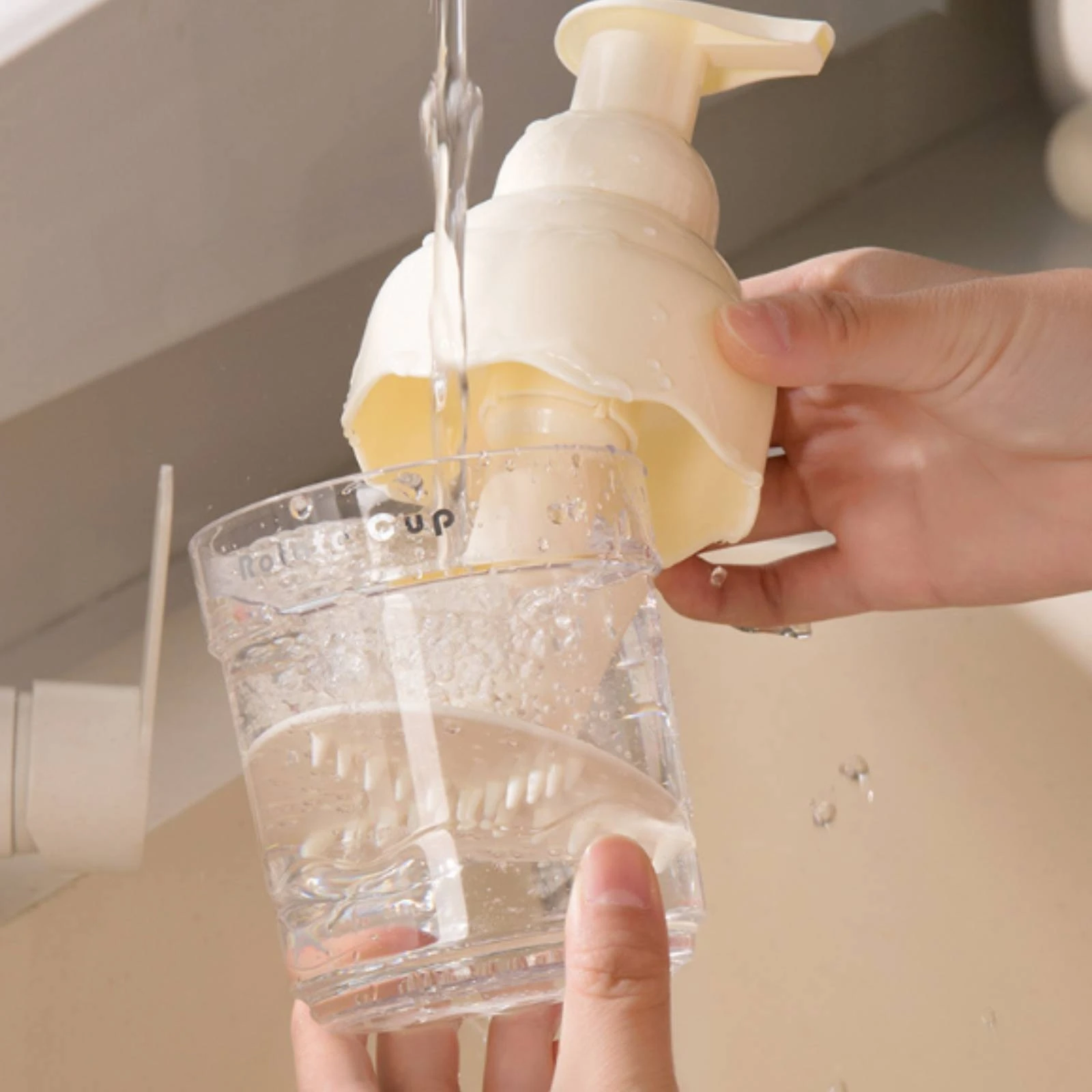 Pump Foaming Bottle Reusable Foaming Bottle Bathroom Container Cylindrical Wide Top
Pump Foaming Bottle Reusable Foaming Bottle Bathroom Container Cylindrical Wide Top