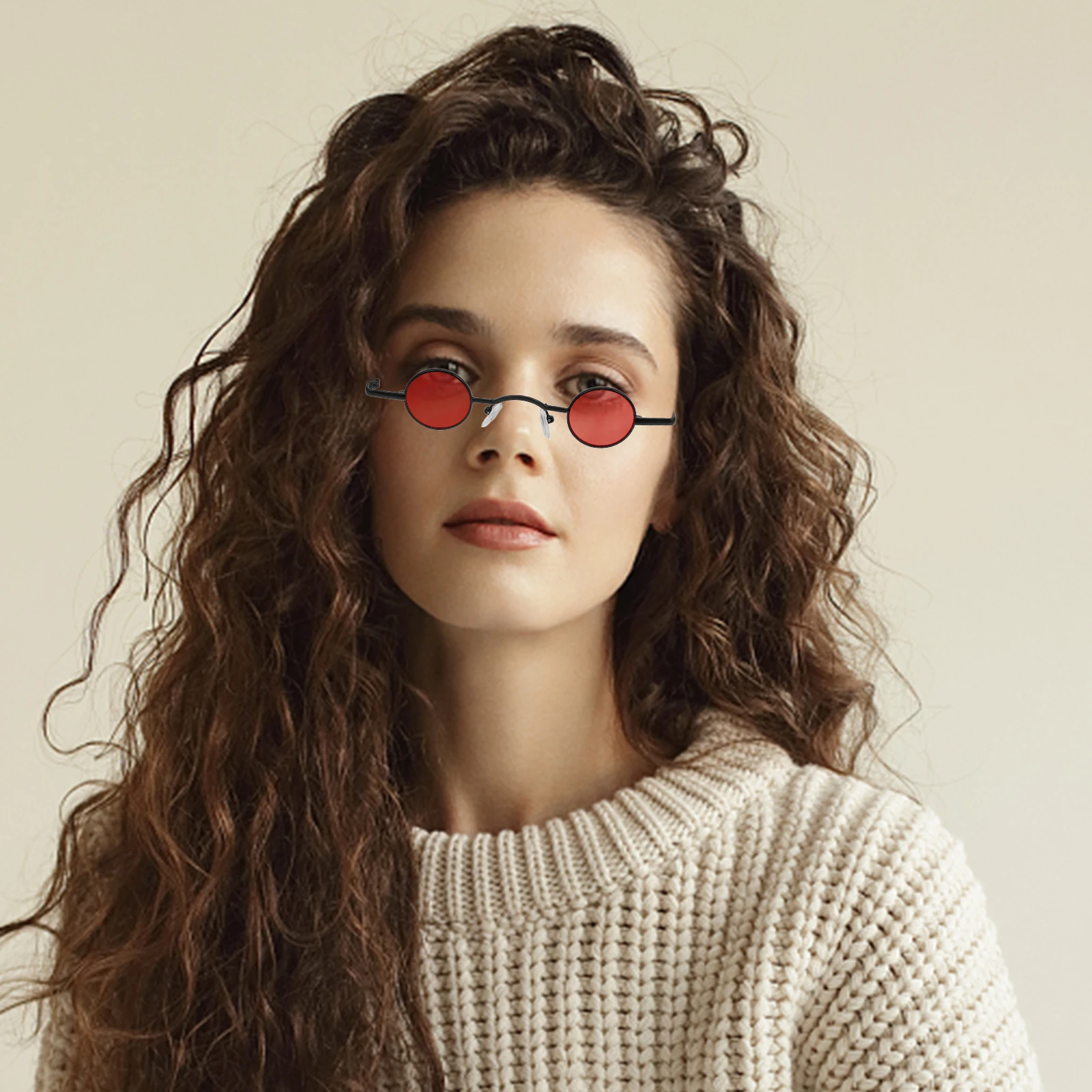 Sunglasses for Beach Small Round Frame Lightweight Durable Red Fashion Vintage Chic Decorative Party Glasses Perfect Outdoor
Sunglasses for Beach Small Round Frame Lightweight Durable Red Fashion Vintage Chic Decorative Party Glasses Perfect Outdoor