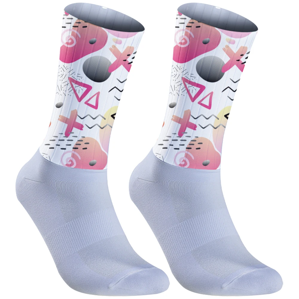 Breathable and non slip, shock-absorbing and stress relieving professional cycling sports socks New
Breathable and non slip, shock-absorbing and stress relieving professional cycling sports socks New