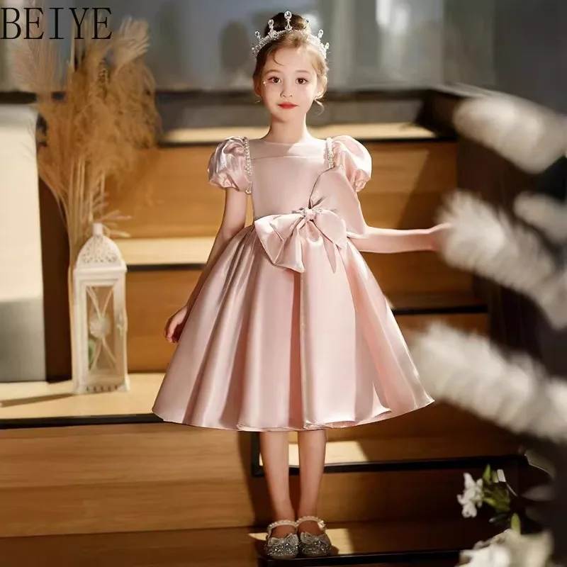 Girls' Pink Japanese Style Dress Little Host Piano Performance Catwalk Gown Children Short Sleeve Satin Bow Princess Dress
Girls' Pink Japanese Style Dress Little Host Piano Performance Catwalk Gown Children Short Sleeve Satin Bow Princess Dress