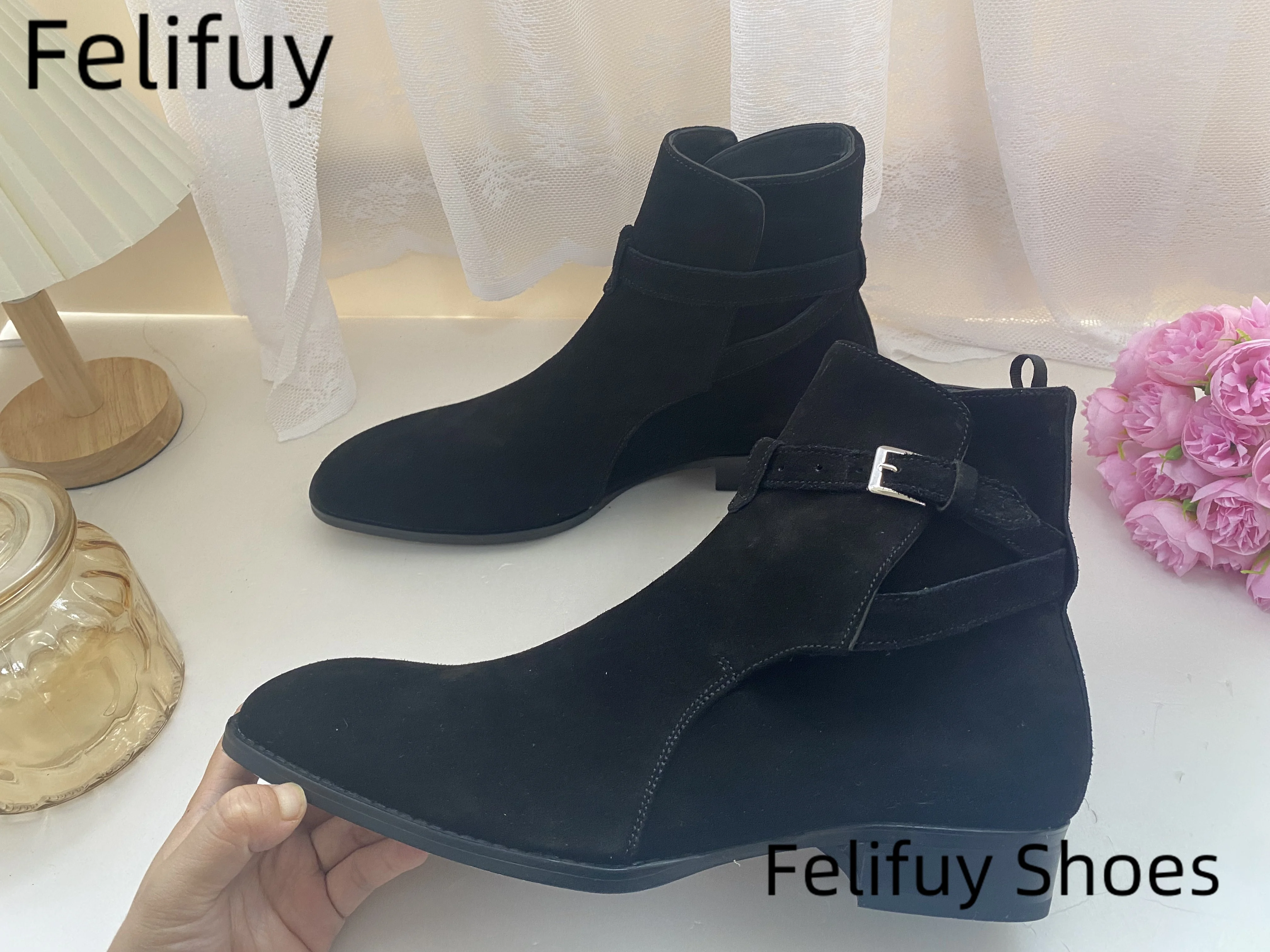 Мужские классические повседневные ботинки в британском стиле, черные, из натуральной кожи и замши, с пряжкой, для вечеринок и улицы, для бизнеса и на каждый день
Мужские классические повседневные ботинки в британском стиле, черные, из натуральной кожи и замши, с пряжкой, для вечеринок и улицы, для бизнеса и на каждый день