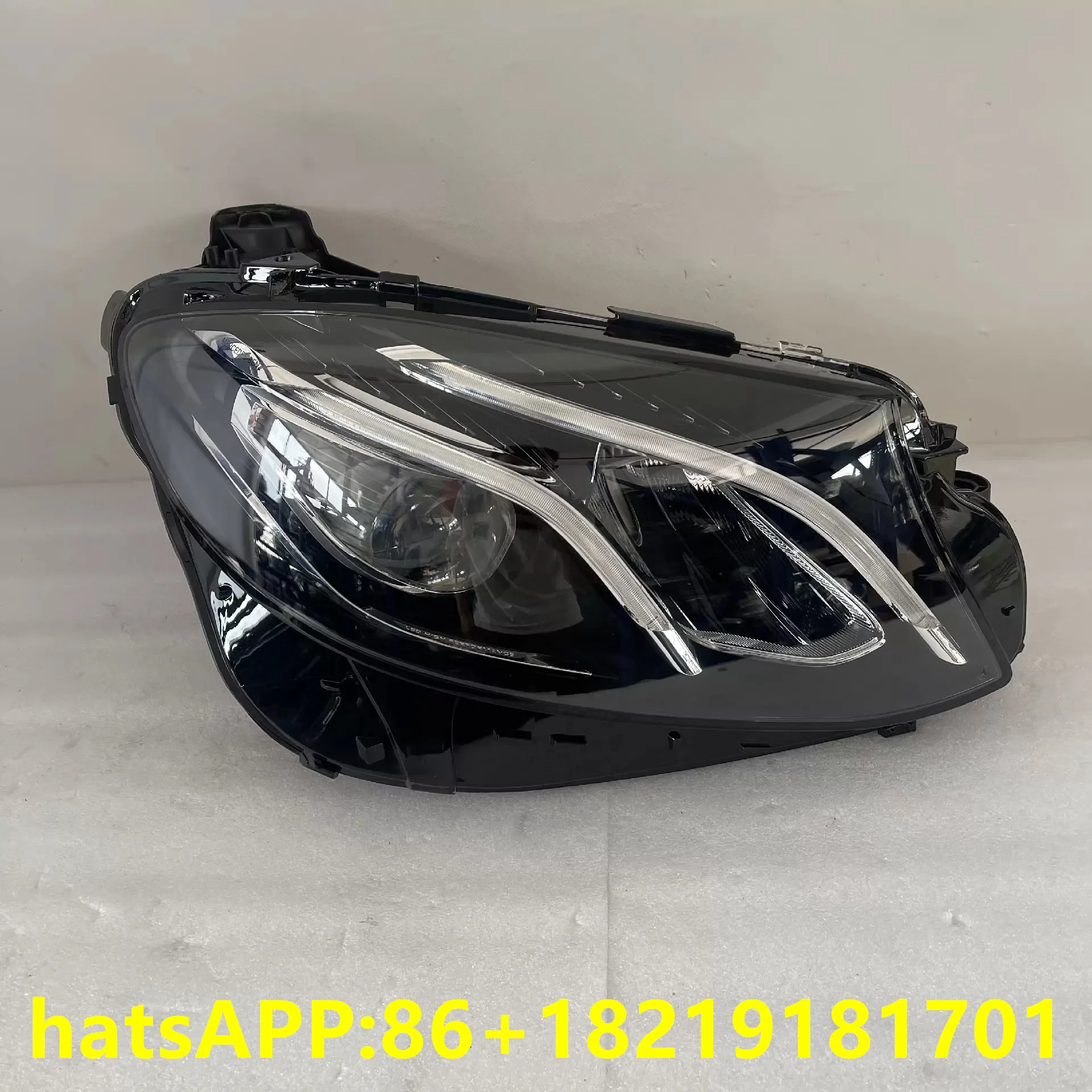 1 шт. для фар Mercedes-Benz W213 W238 E-класса 2016-2020, светодиодная фара, европейская версия, A2139066601, A2139066501
1 шт. для фар Mercedes-Benz W213 W238 E-класса 2016-2020, светодиодная фара, европейская версия, A2139066601, A2139066501