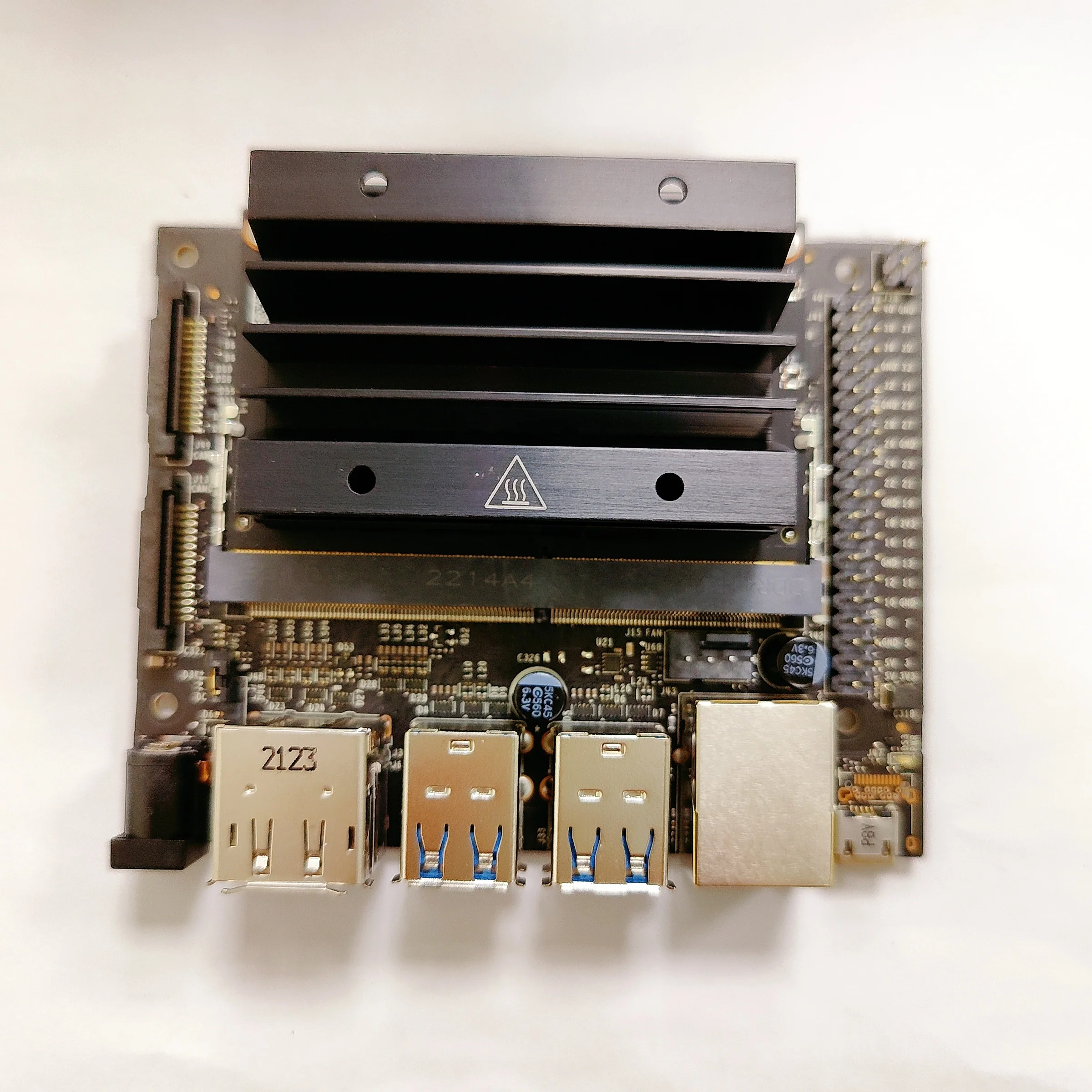 Jetson Nano 4GB Developer Kit New B01 128-core Maxwell 4 GB 64-bit LPDDR4 And DP Display
Jetson Nano 4GB Developer Kit New B01 128-core Maxwell 4 GB 64-bit LPDDR4 And DP Display