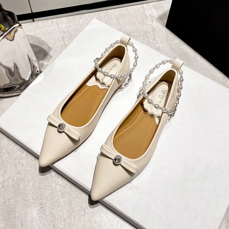 French High-end Shoes Women Slim Summer New High-quality Pearl One-Line Pointed Small Bow Single Dress Shoes Large Size 34-43
French High-end Shoes Women Slim Summer New High-quality Pearl One-Line Pointed Small Bow Single Dress Shoes Large Size 34-43