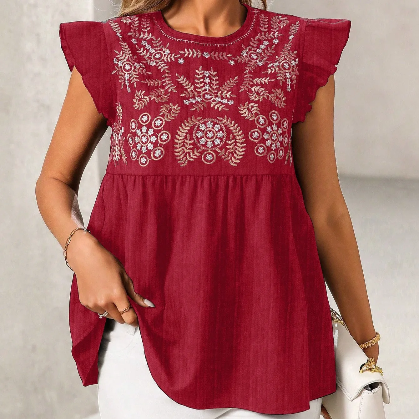 2025 New Women's Shirt O-neck Pullover Button Feifei Sleeve Embroidered Fashion Top Loose T-shirt Short Blouses
2025 New Women's Shirt O-neck Pullover Button Feifei Sleeve Embroidered Fashion Top Loose T-shirt Short Blouses