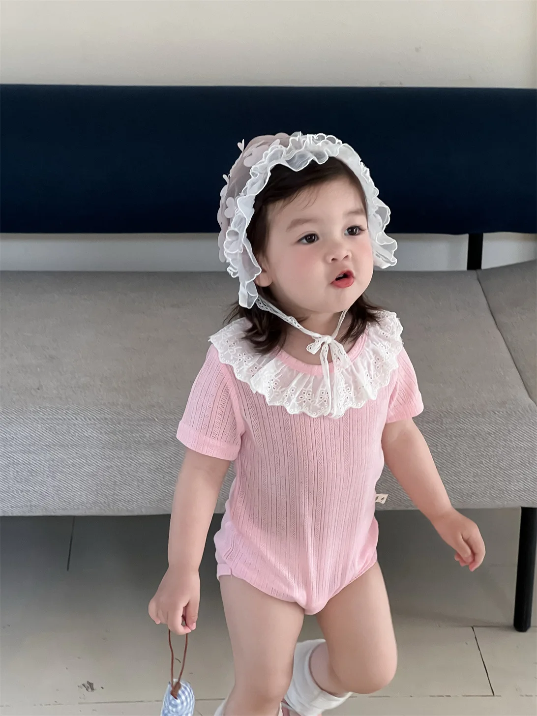 2025 Summer New Baby Girl Cotton Breathable Bodysuit Short Sleeve Newborn Solid Jumpsuit Solid Color Toddler Girl Clothes
2025 Summer New Baby Girl Cotton Breathable Bodysuit Short Sleeve Newborn Solid Jumpsuit Solid Color Toddler Girl Clothes