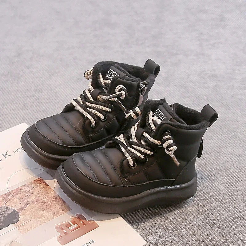 Детские кожаные ботинки на толстом меху. Детские короткие сапоги с круглым носком. Зима 2024. Новые ботильоны для мальчиков и девочек. Боковая молния. Мягкая подошва.
Детские кожаные ботинки на толстом меху. Детские короткие сапоги с круглым носком. Зима 2024. Новые ботильоны для мальчиков и девочек. Боковая молния. Мягкая подошва.