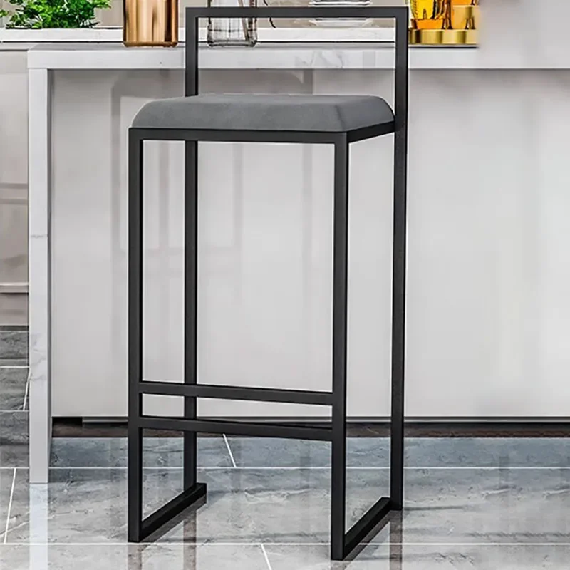 Modern Industrial Bar Chair Black High European Kitchen Minimalist Bar Stool Metal Design Fauteuil Pivotant Furniture chair
Modern Industrial Bar Chair Black High European Kitchen Minimalist Bar Stool Metal Design Fauteuil Pivotant Furniture chair