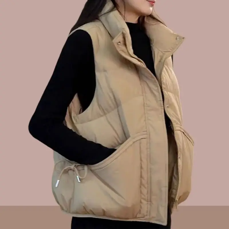 Белый жилет Du-пуховик, женский свободный осенне-зимний жилет с капюшоном и воротником-стойкой, верхняя одежда для маленьких фигурок
Белый жилет Du-пуховик, женский свободный осенне-зимний жилет с капюшоном и воротником-стойкой, верхняя одежда для маленьких фигурок