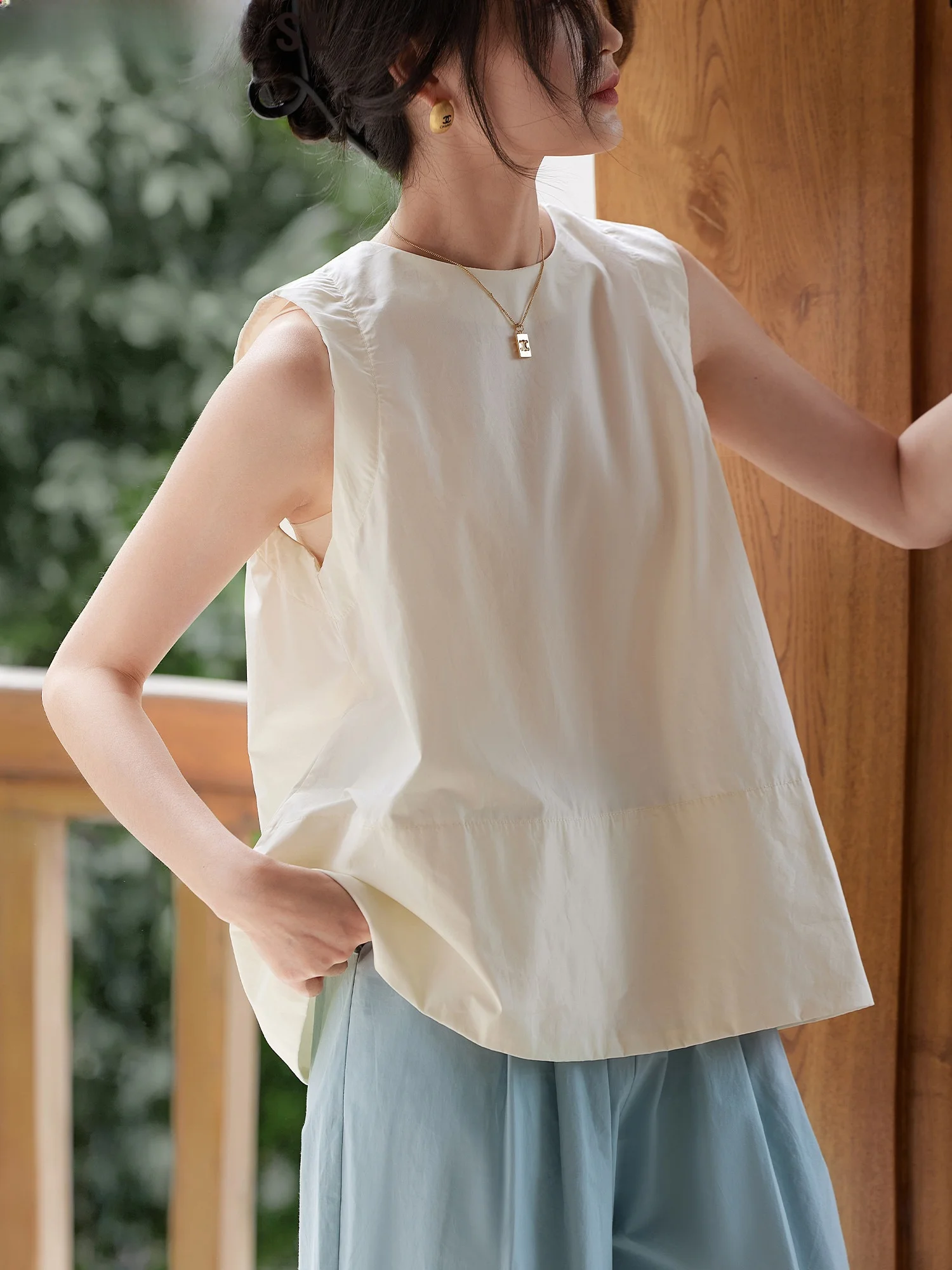 Basic House round Ne Svel irt oulder Bared Vest Women's Casual Cotton Summer New Arrival Comfortable Loose Fit
Basic House round Ne Svel irt oulder Bared Vest Women's Casual Cotton Summer New Arrival Comfortable Loose Fit