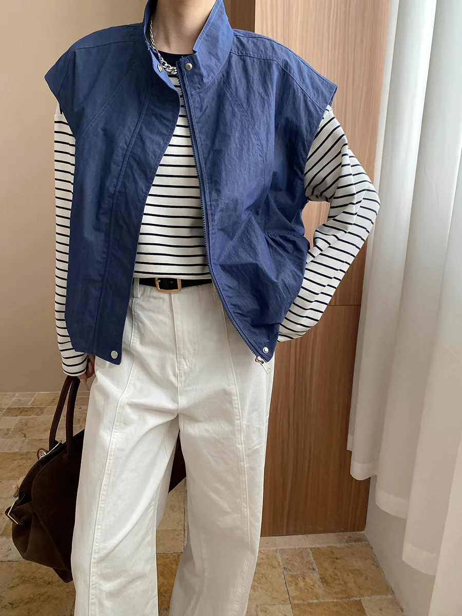 2025 Spring And Autumn American Workwear Stand Collar Loose Vest Jacket Casual Waistcoat Sleeveless Vest Vest Top
2025 Spring And Autumn American Workwear Stand Collar Loose Vest Jacket Casual Waistcoat Sleeveless Vest Vest Top