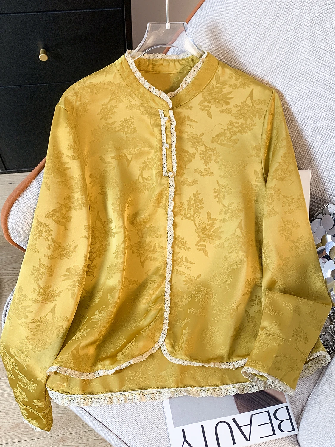 New Chinese Sle Long Sve Embroidered irt Women's Autumn High-End Floral Lace Splicing Beaded Stand Collar Base Top
New Chinese Sle Long Sve Embroidered irt Women's Autumn High-End Floral Lace Splicing Beaded Stand Collar Base Top