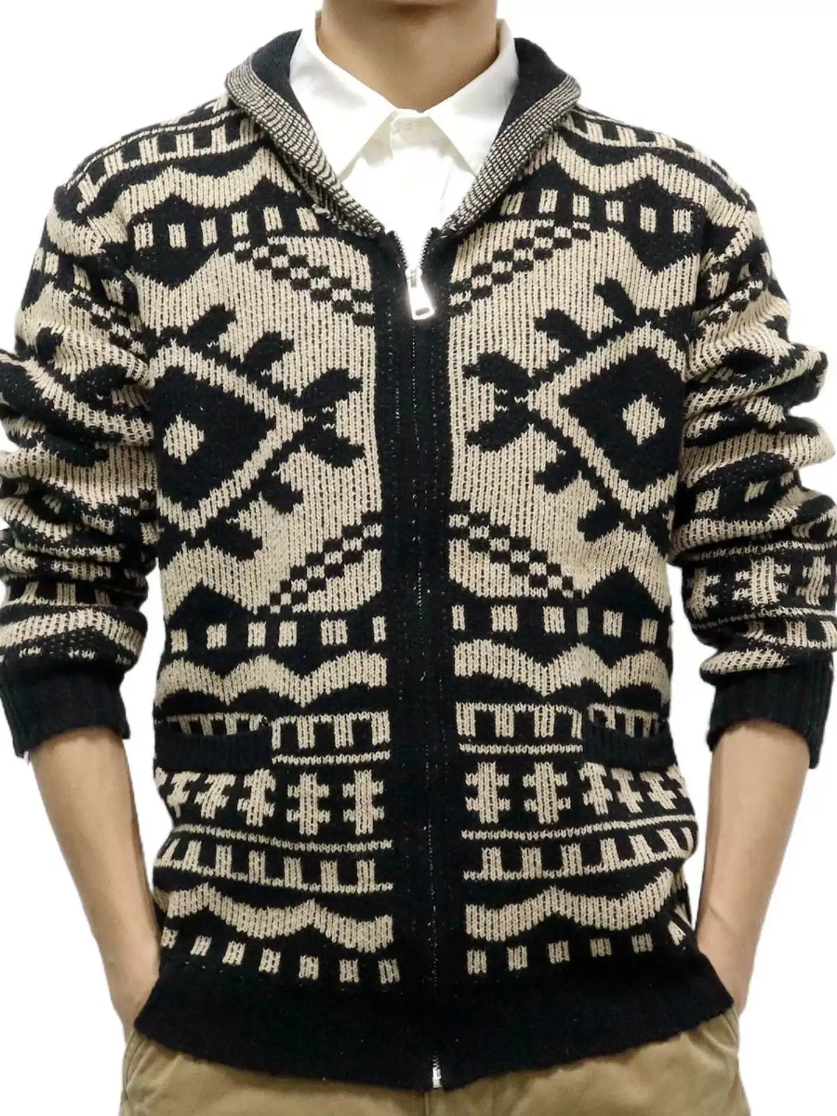 Мужской вязаный кардиган на молнии большого размера, модный городской стиль, зимний, с длинным рукавом, повседневный, прямого кроя, с цветочным узором
Мужской вязаный кардиган на молнии большого размера, модный городской стиль, зимний, с длинным рукавом, повседневный, прямого кроя, с цветочным узором