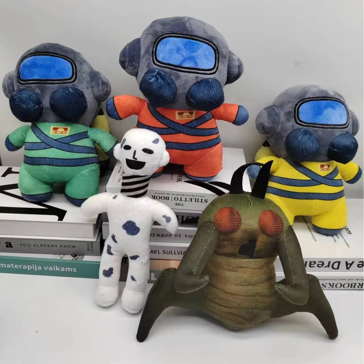 Lethal Company Plush Toys Coil Head Masked Stuffed Figure Hoarding Bug Plushie Dolls Sofa Bed Decoration Christmas Gifts
Lethal Company Plush Toys Coil Head Masked Stuffed Figure Hoarding Bug Plushie Dolls Sofa Bed Decoration Christmas Gifts