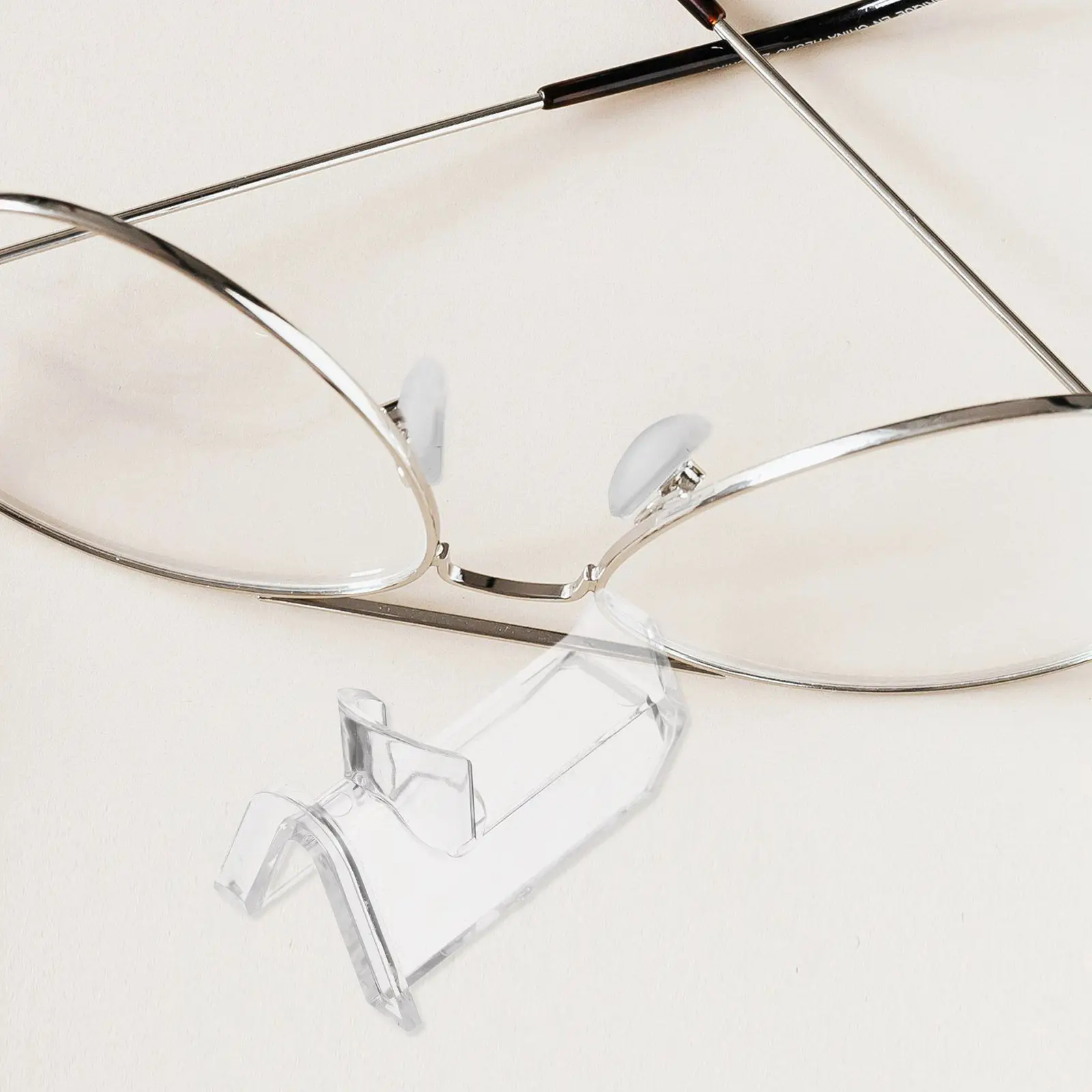 8pcs Glasses Display Stand Acrylic Eyeglass Frame Holder Clear Transparent Durable Material Easy Installation Retail Store
8pcs Glasses Display Stand Acrylic Eyeglass Frame Holder Clear Transparent Durable Material Easy Installation Retail Store