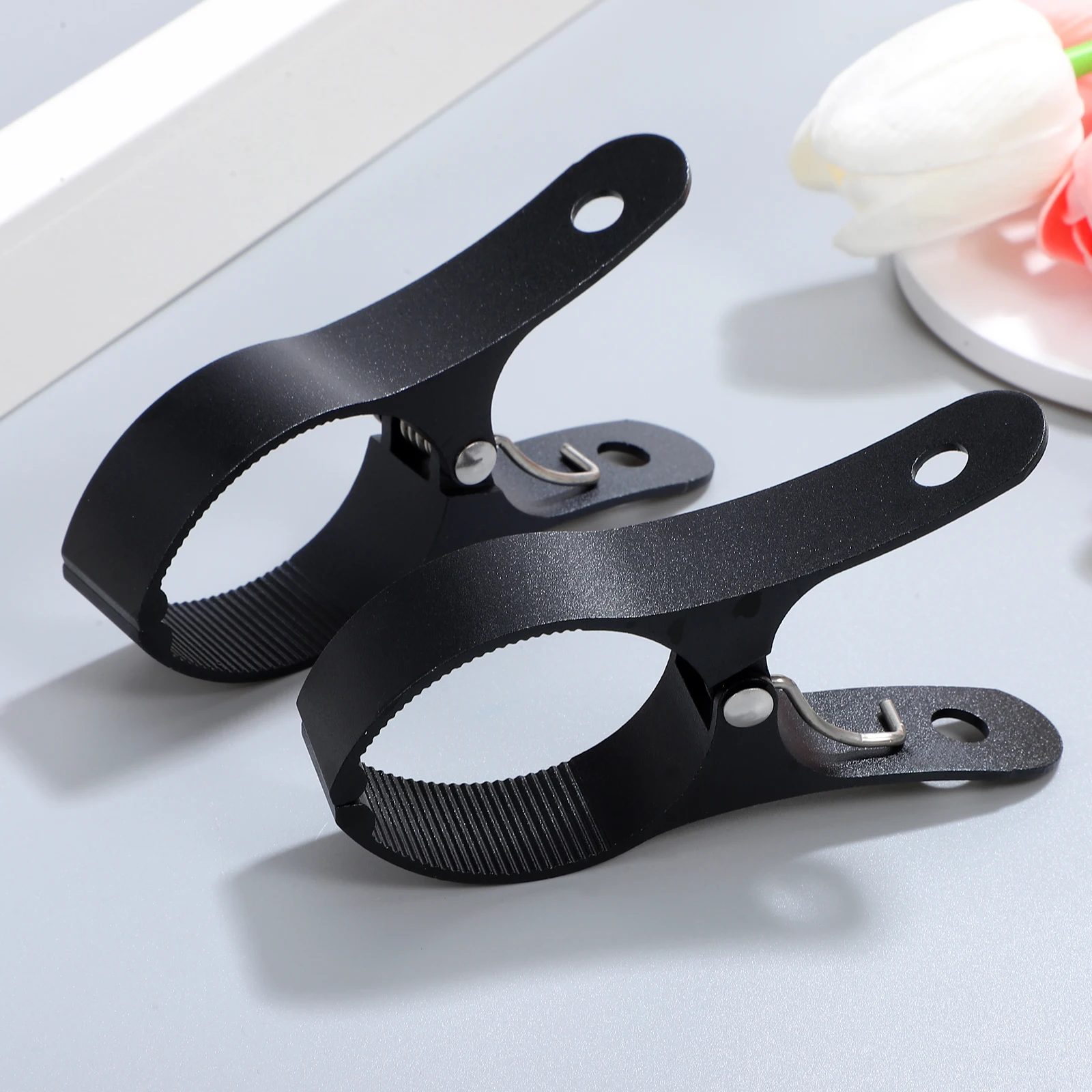 Clothespin Quilt Clips Drying Socks Multipurpose Clothespins Clothesline Blanket Clamps Clothing Windproof Washing
Clothespin Quilt Clips Drying Socks Multipurpose Clothespins Clothesline Blanket Clamps Clothing Windproof Washing