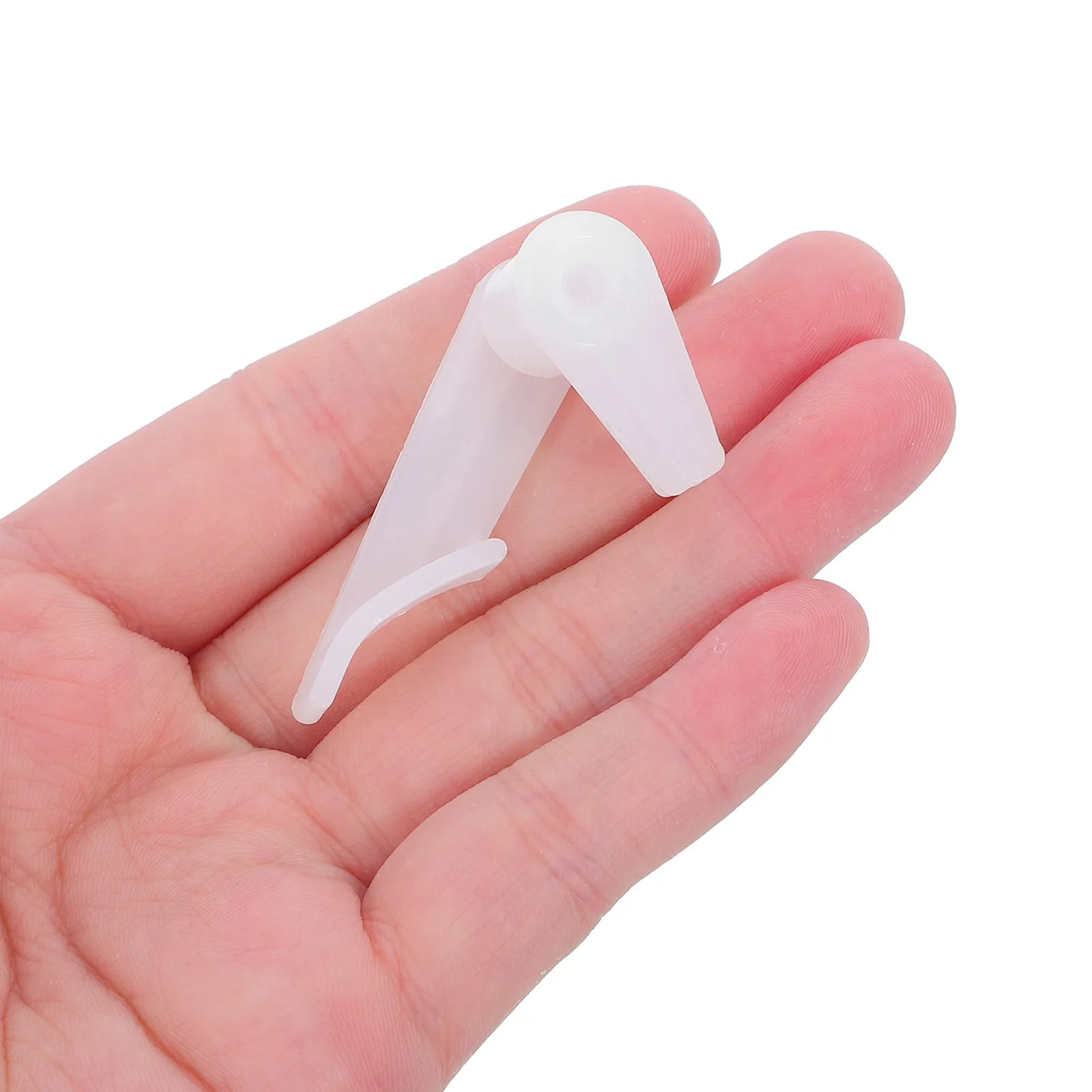 120 шт. пластиковых зажимов для потолочных светильников, фиксирующие скобы, стабильное крепление на винтах, держатели для абажуров, универсальные аксессуары
120 шт. пластиковых зажимов для потолочных светильников, фиксирующие скобы, стабильное крепление на винтах, держатели для абажуров, универсальные аксессуары