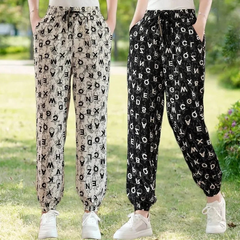 Thin lantern trousers women's corset summer new wide-leg trousers ice silk casual mosquito-proof trousers
Thin lantern trousers women's corset summer new wide-leg trousers ice silk casual mosquito-proof trousers