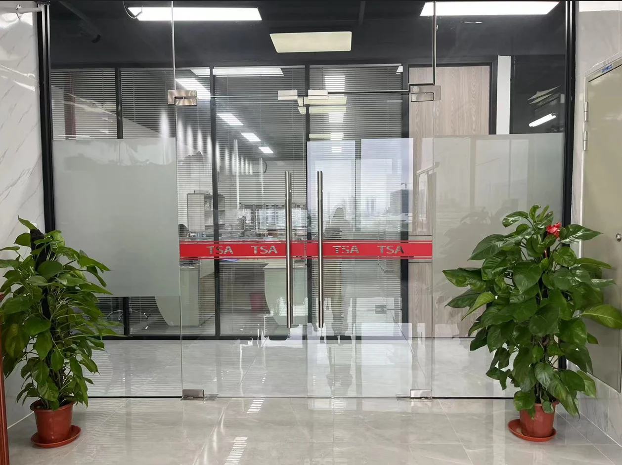 Для 1/7 KKPIT KRT XNR Xuan Niao металлическое шасси, броня, защитная пластина, обновленные детали радиоуправляемого автомобиля, аксессуары
Для 1/7 KKPIT KRT XNR Xuan Niao металлическое шасси, броня, защитная пластина, обновленные детали радиоуправляемого автомобиля, аксессуары