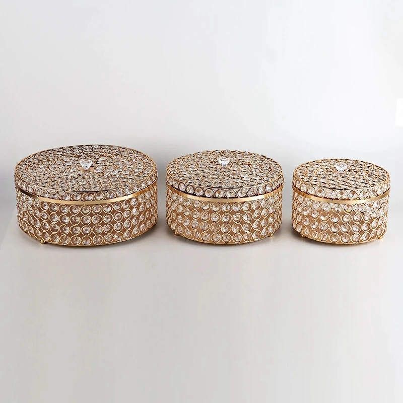 European Crystal Candy Tray Cosmetics Jewelry Storage Box Wedding Decoration Props Fruit Plate
European Crystal Candy Tray Cosmetics Jewelry Storage Box Wedding Decoration Props Fruit Plate