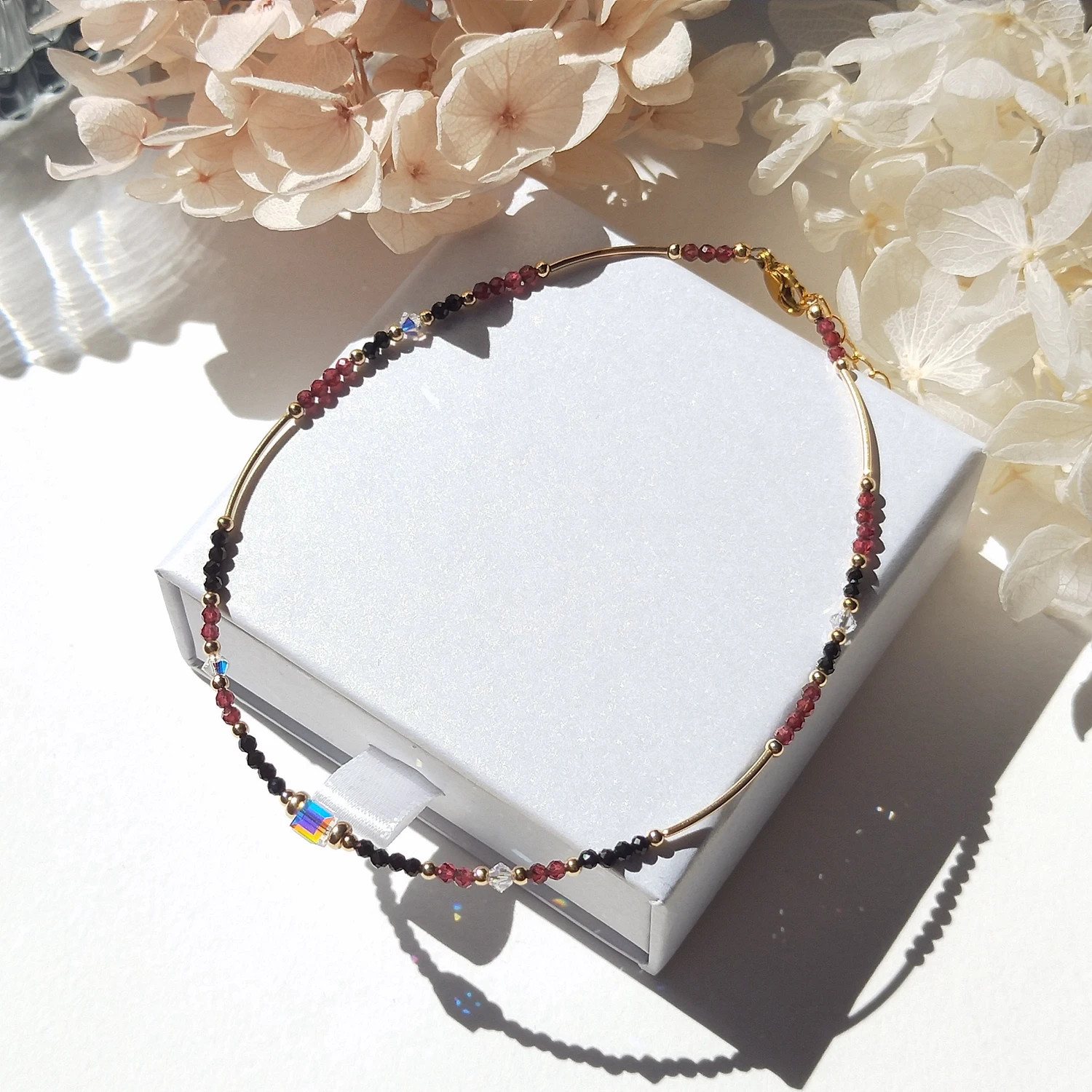 Lii Ji Garnet Black Spinel 2mm With Crystal Beaded Anklet 24+3cm Handmade Bohe Fashion Jewelry For Female
Lii Ji Garnet Black Spinel 2mm With Crystal Beaded Anklet 24+3cm Handmade Bohe Fashion Jewelry For Female