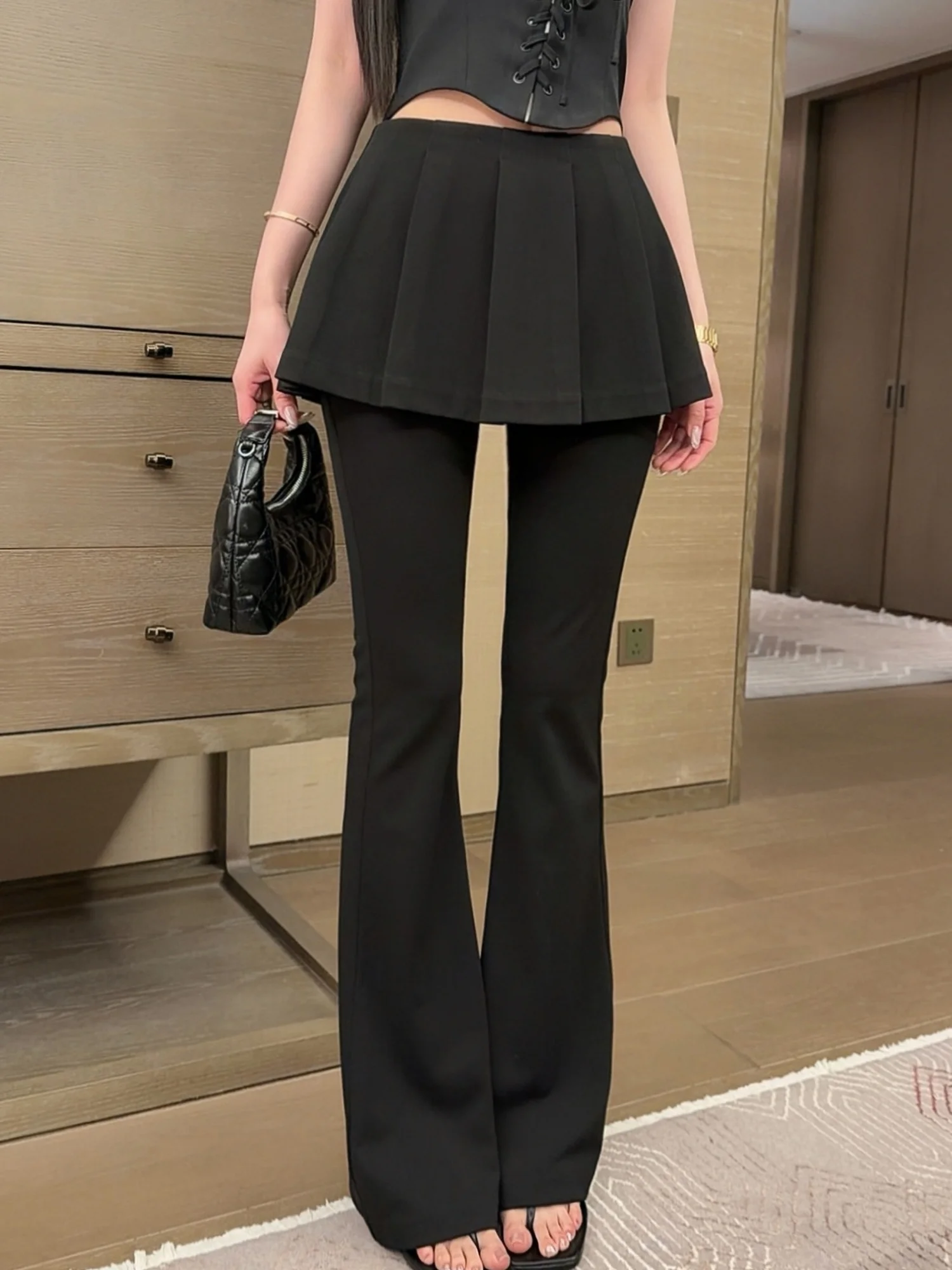 High Waist Fake Two-Piece Pleated Skirt Pants Drapey Slimming Long Trousers for Women Korean Style Casual Pants
High Waist Fake Two-Piece Pleated Skirt Pants Drapey Slimming Long Trousers for Women Korean Style Casual Pants