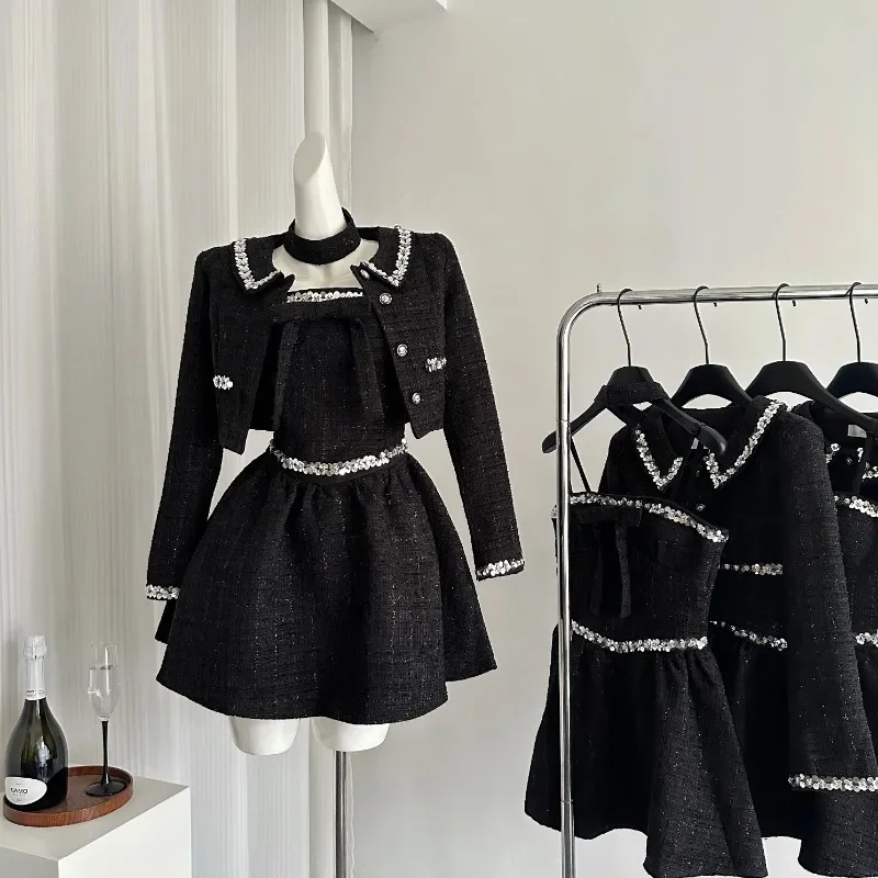 French Elegant New Women Two Piece Sets Commute Ladies O Neck Long Sleeve Tweed Jacket + Sleeveless Slim Waist A Line Mini Dress
French Elegant New Women Two Piece Sets Commute Ladies O Neck Long Sleeve Tweed Jacket + Sleeveless Slim Waist A Line Mini Dress